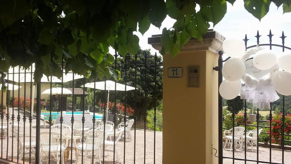 Lari Residence Il Vigneto المظهر الخارجي الصورة