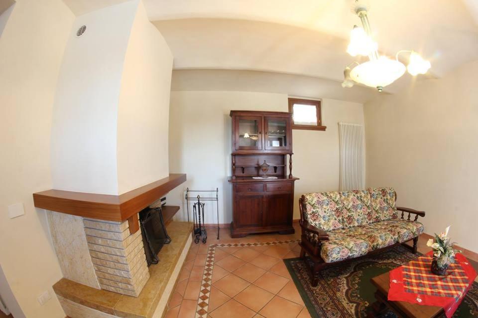 Lari Residence Il Vigneto المظهر الخارجي الصورة