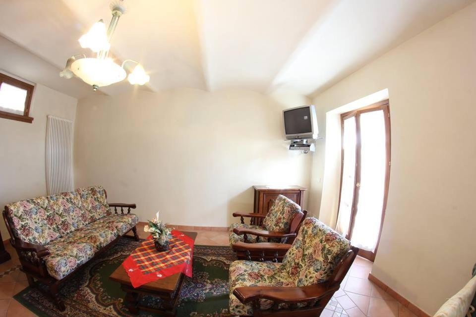 Lari Residence Il Vigneto المظهر الخارجي الصورة